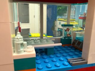 LEGO City Hospital 60330