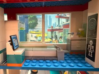 LEGO City Hospital 60330