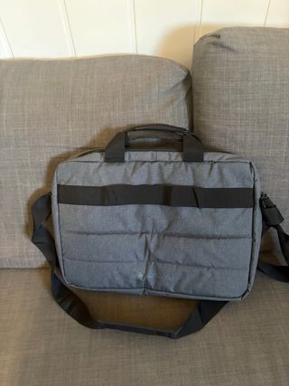 Maletín HP gris para portátil