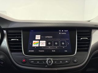 Opel Crossland X 2017