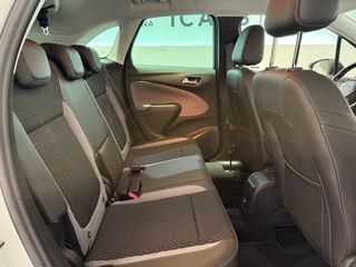 Opel Crossland X 2017