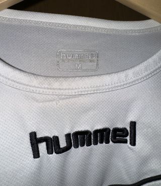 T-shirt Hummel Branca e Preta