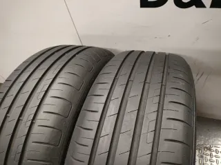 Neumáticos de ocasión 215/55 R17 94V