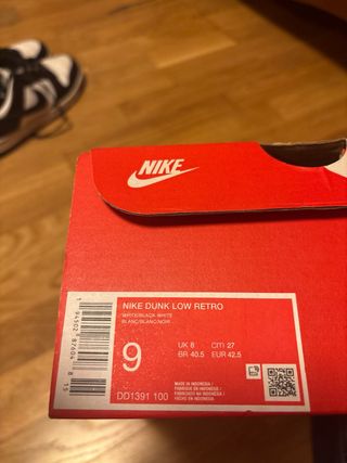 Nike Dunk Low Blanco y Negro