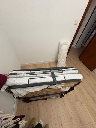 Cama plegable individual