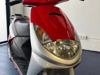 Peugeot Vivacity Sportline 50cc