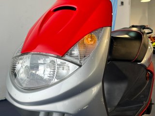 Peugeot Vivacity Sportline 50cc