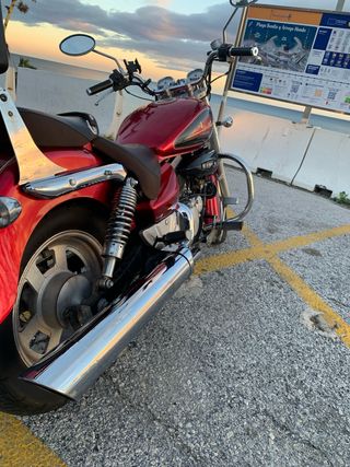 Moto Custom Roja 125cc