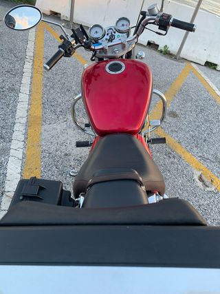 Moto Custom Roja 125cc