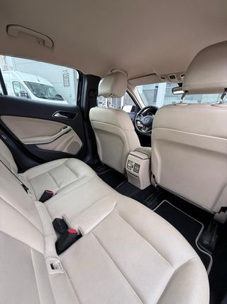 Mercedes-Benz Clase GLA Mercedes-Benz Clase GLA GLA 200 d Style