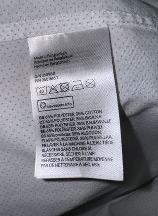 Camisa H&M branca com padrão