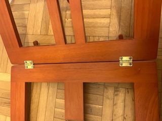 Atril. Apto para partiruras o libros