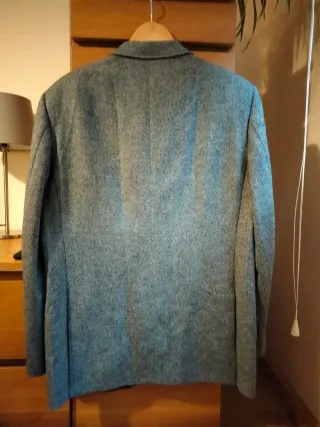 Americana hombre gris y negra