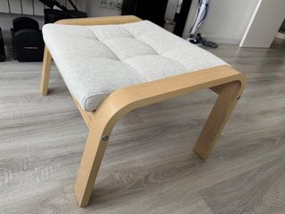 Reposapiés POÄNG IKEA chapa roble