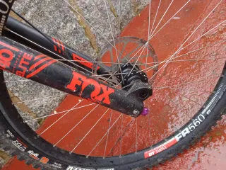 Bicicleta Mondraker Summum DH