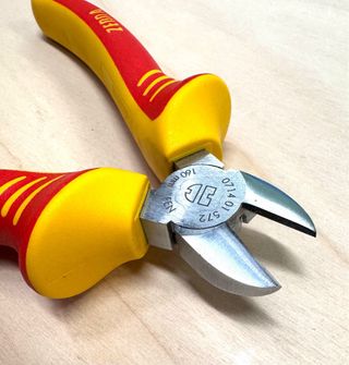 WÜRTH 0714 01 572 - Alicate de Corte