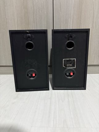 Altavoces BENG Audio V9B-BL