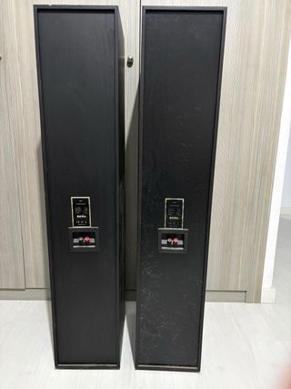 Altavoces BENG Audio V9B-BL