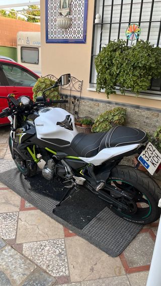 Kawasaki Z650 limitada A2 2017