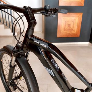 Bicicleta Eléctrica Urbana Cannondale