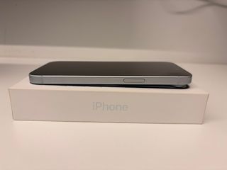 iPhone 15 Azul 128GB con caja y Cable