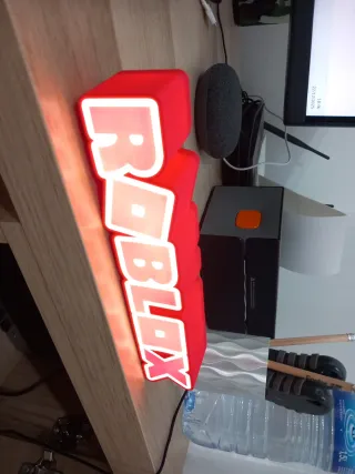 Luminárias Roblox USB e sensor