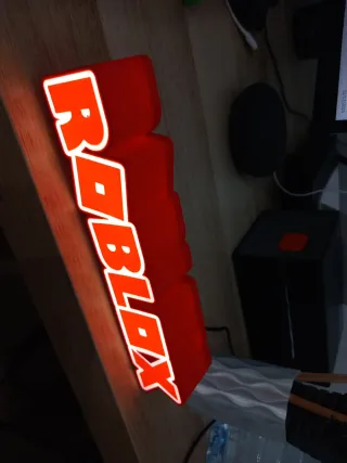 Luminárias Roblox USB e sensor