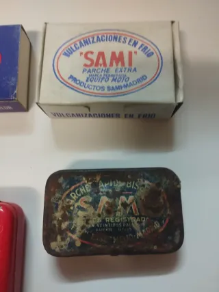 Conjunto 4 Cajas Parches Neumáticos Vintage