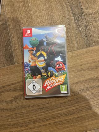 Nintendo Switch + Ring Fit Adventure