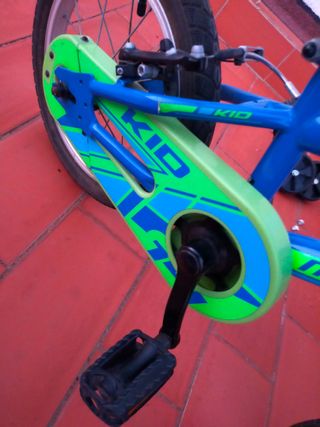 Bicicleta Infantil MEGAMO 14 amb rodetes