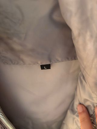 Plumífero largo mujer gris con capucha