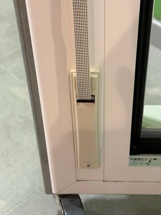 Ventana aluminio practicable