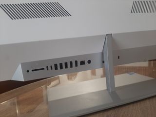 Ordenador HP AIO 24 i3 9100T 8GB 256GB NVMe