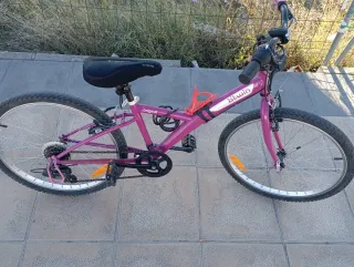 Bicicleta B'Twin Original Morada infantil