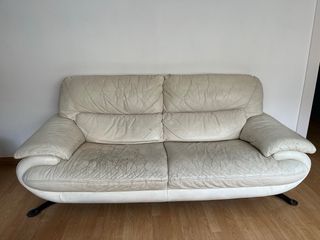 REGALO SOFÁS Y PALETS DE MADERA