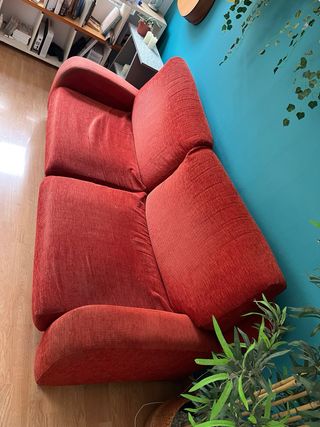 REGALO SOFÁS Y PALETS DE MADERA