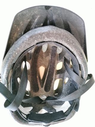 Casco Rockrider Negro y Amarillo Niño talla S