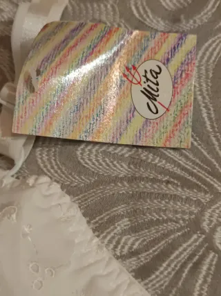 Reggiseno bianco con chiusura anteriore