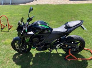 Kawasaki Z800 Full