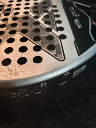 Pala de pádel NOX at10 genius 18k 2024