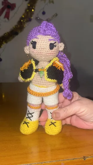 Muñeca Rumi Las Guerreras Crochet
