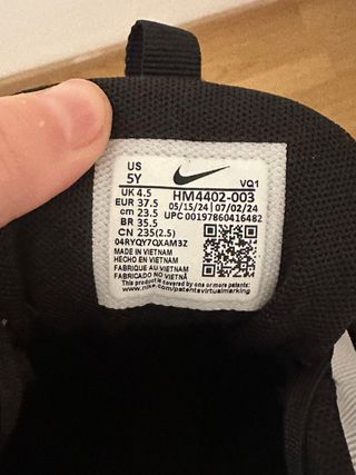 Zapatillas Nike Running Negras y Blancas