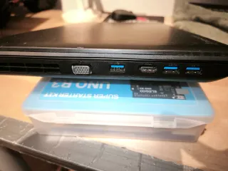 Portátil Lenovo ThinkPad Negro