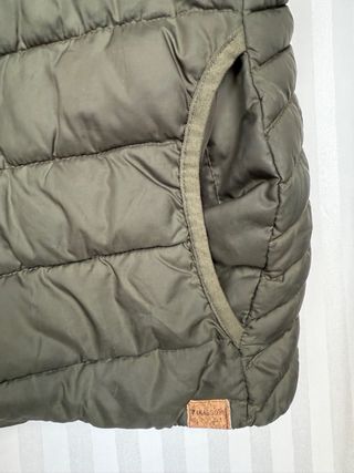 Chaleco acolchado Zara camuflaje