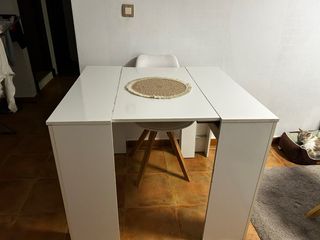 Mesa de comedor extensible blanca