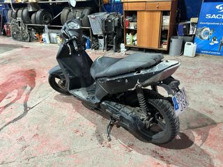 Kymco Agility 125 Averiada