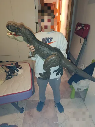 Lote de dinosaurios y dragon