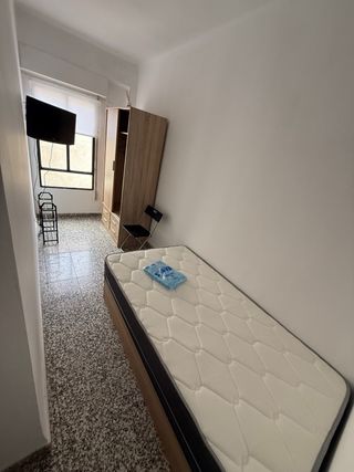 Habitacion a estrenar en el centro de Burriana