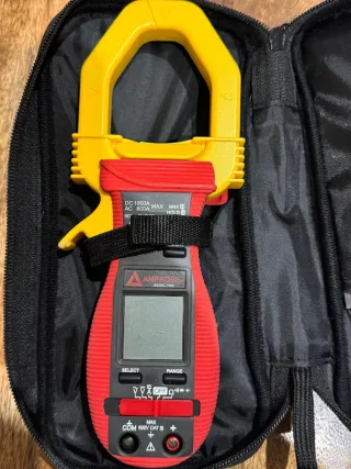 Pinza Amperimétrica Digital AMPROBE ACDC-100