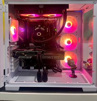 PC GAMING ALTA GAMA – RYZEN 9 + RTX 5070